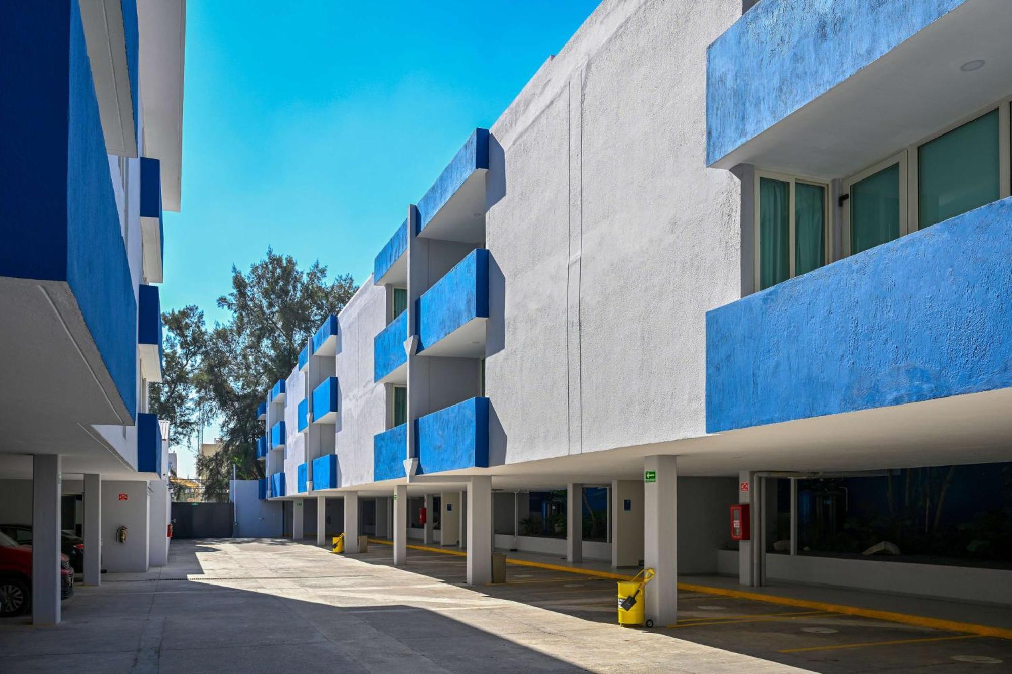 Vista Express Guadalajara Expo Surestay Collection By BW Zapopan Extérieur photo
